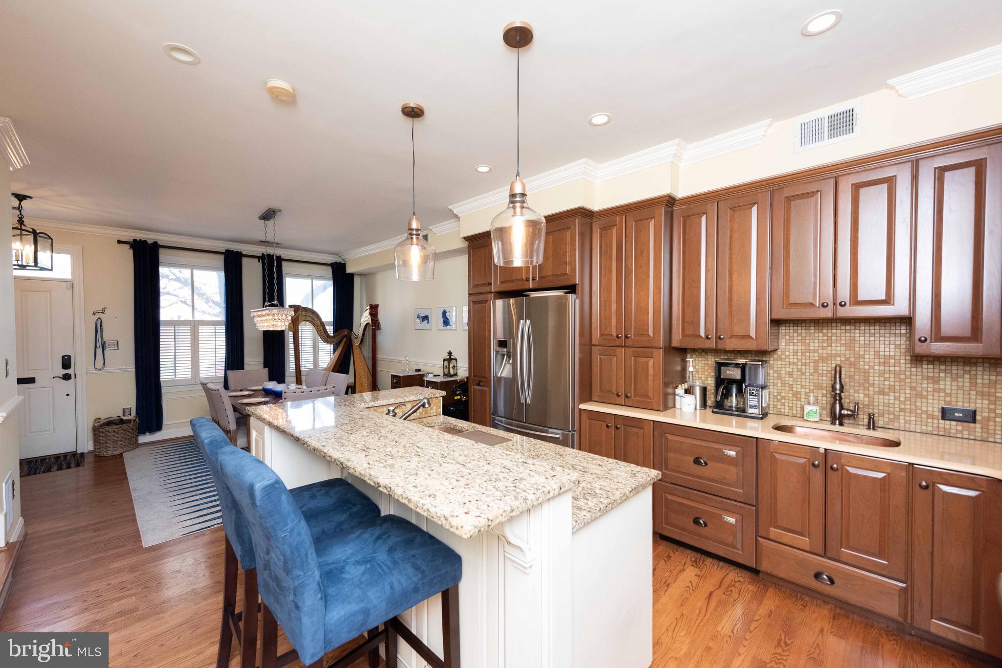 ALEXANDRIA - Residential Lease