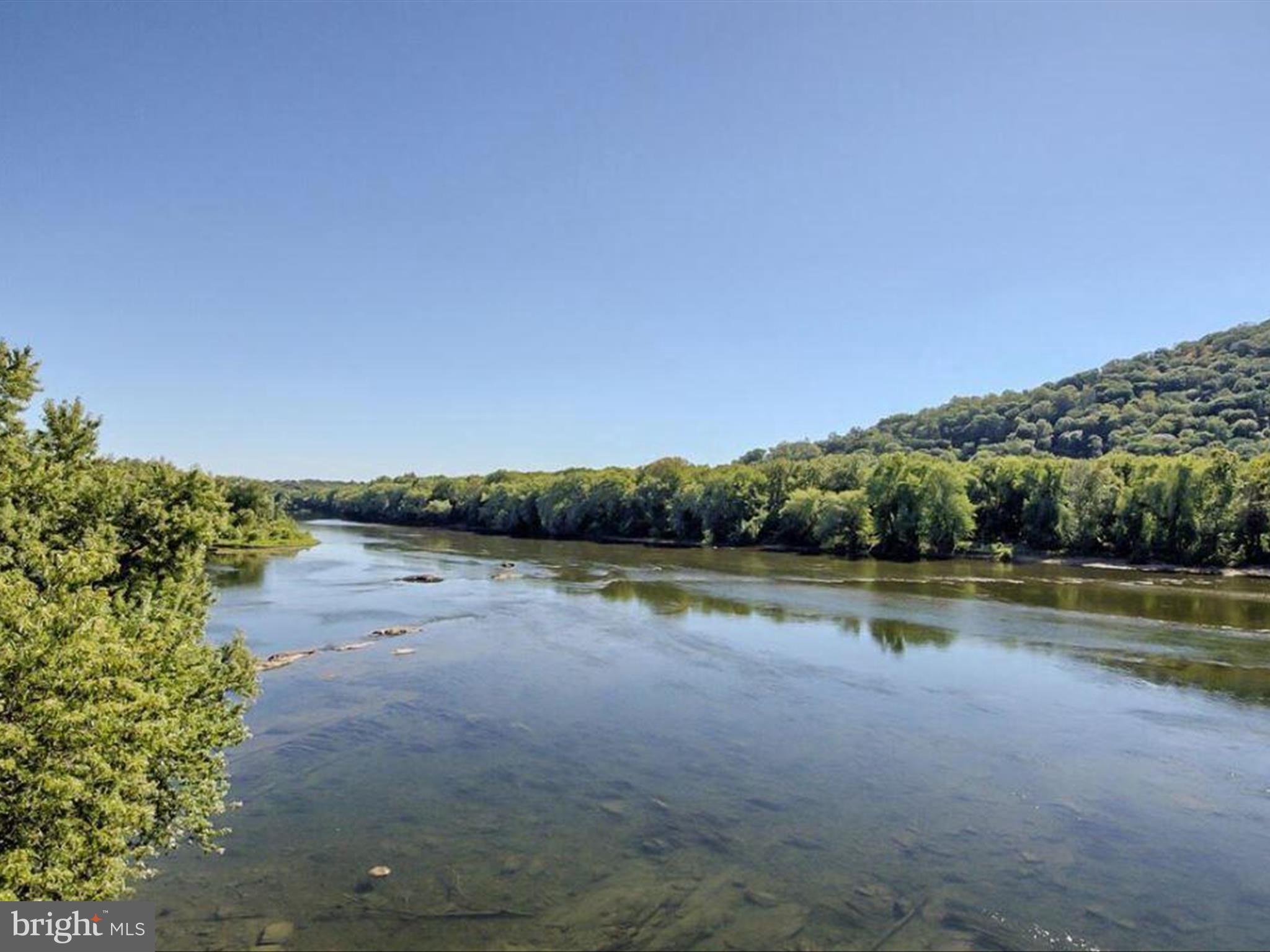 BRUNSWICK - Residential