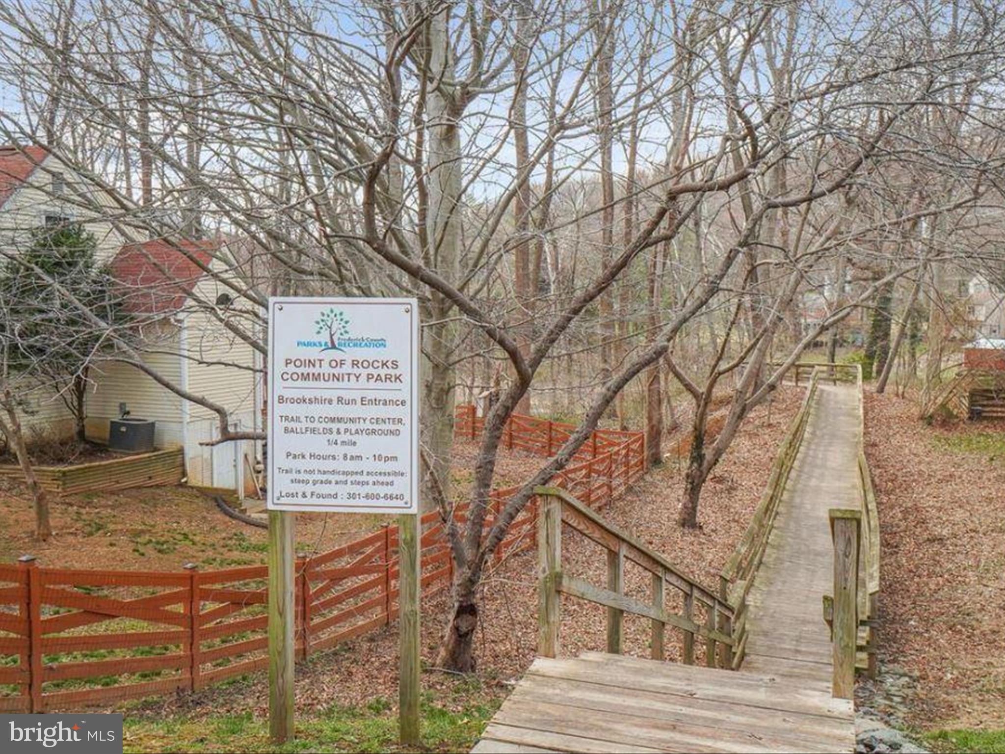 BRUNSWICK - Residential