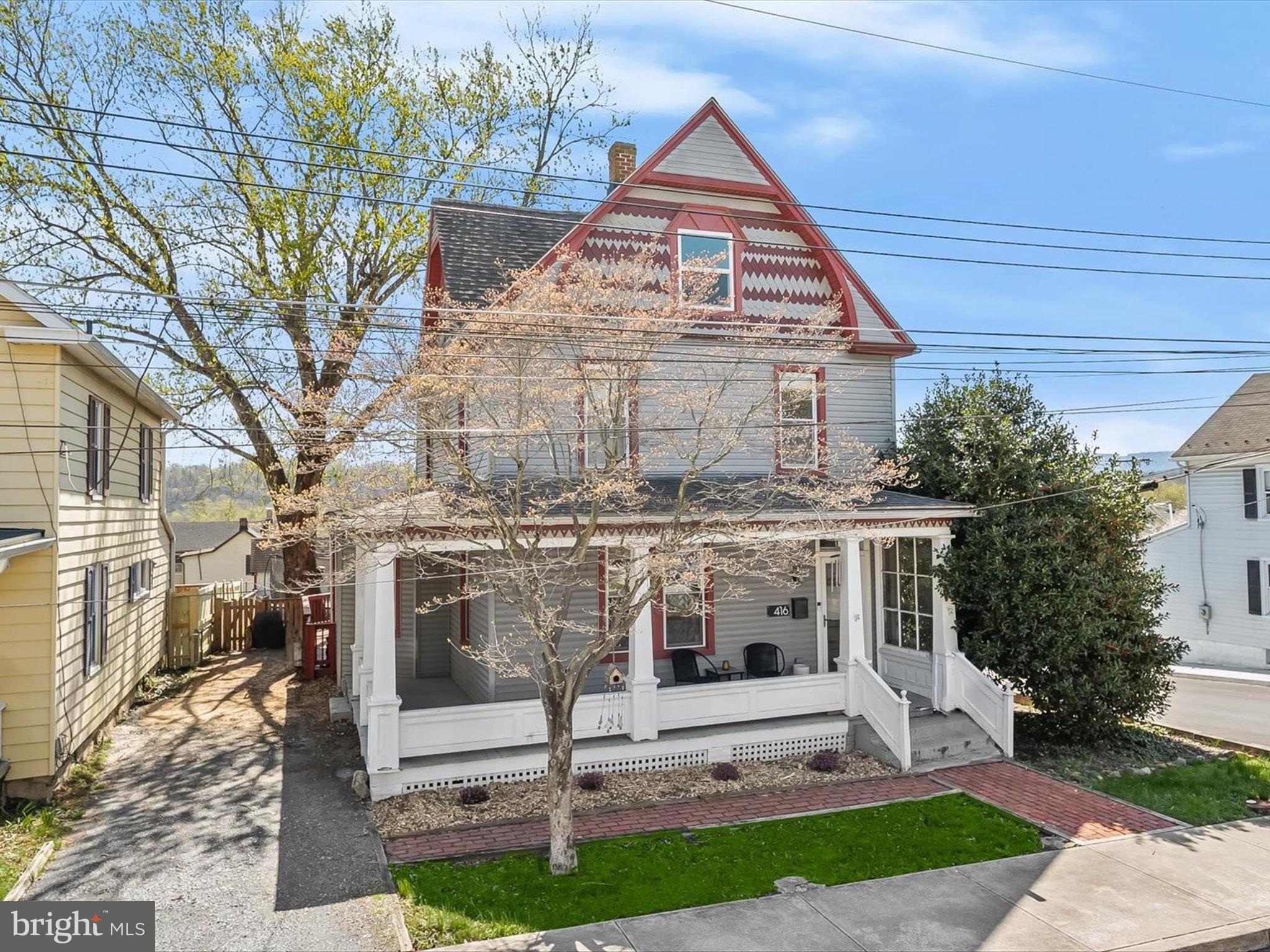 BRUNSWICK - Residential