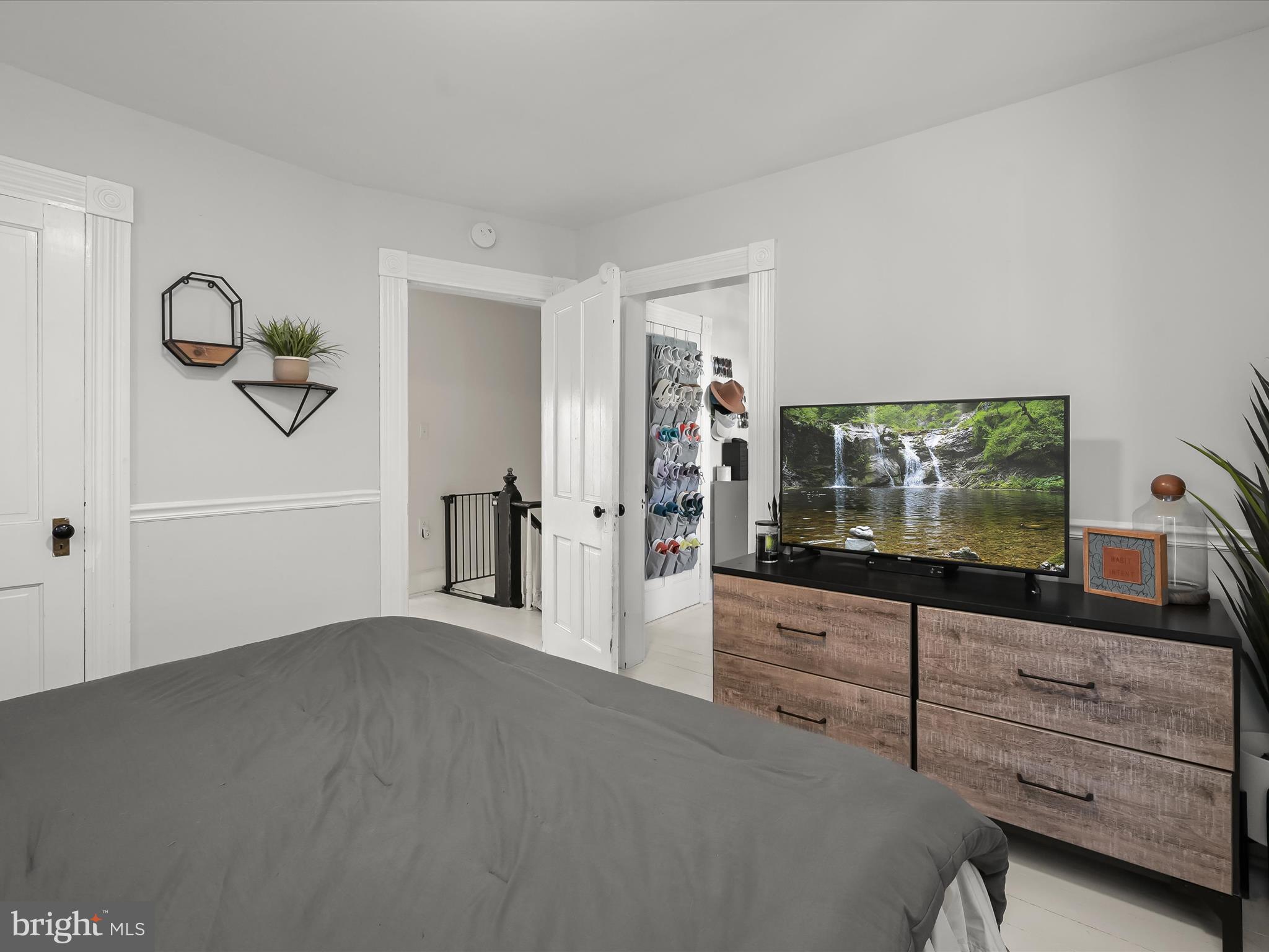 BRUNSWICK - Residential