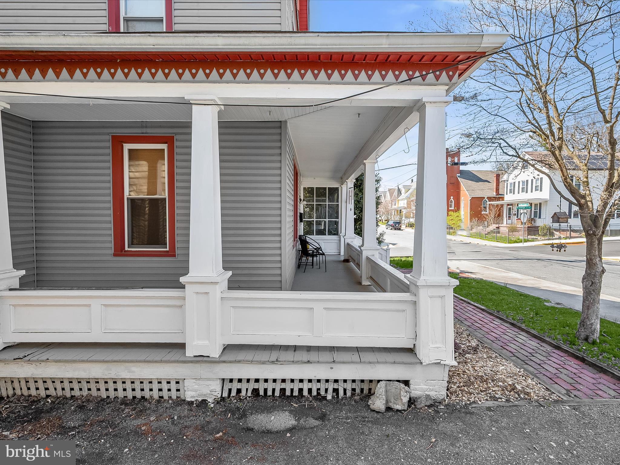 BRUNSWICK - Residential