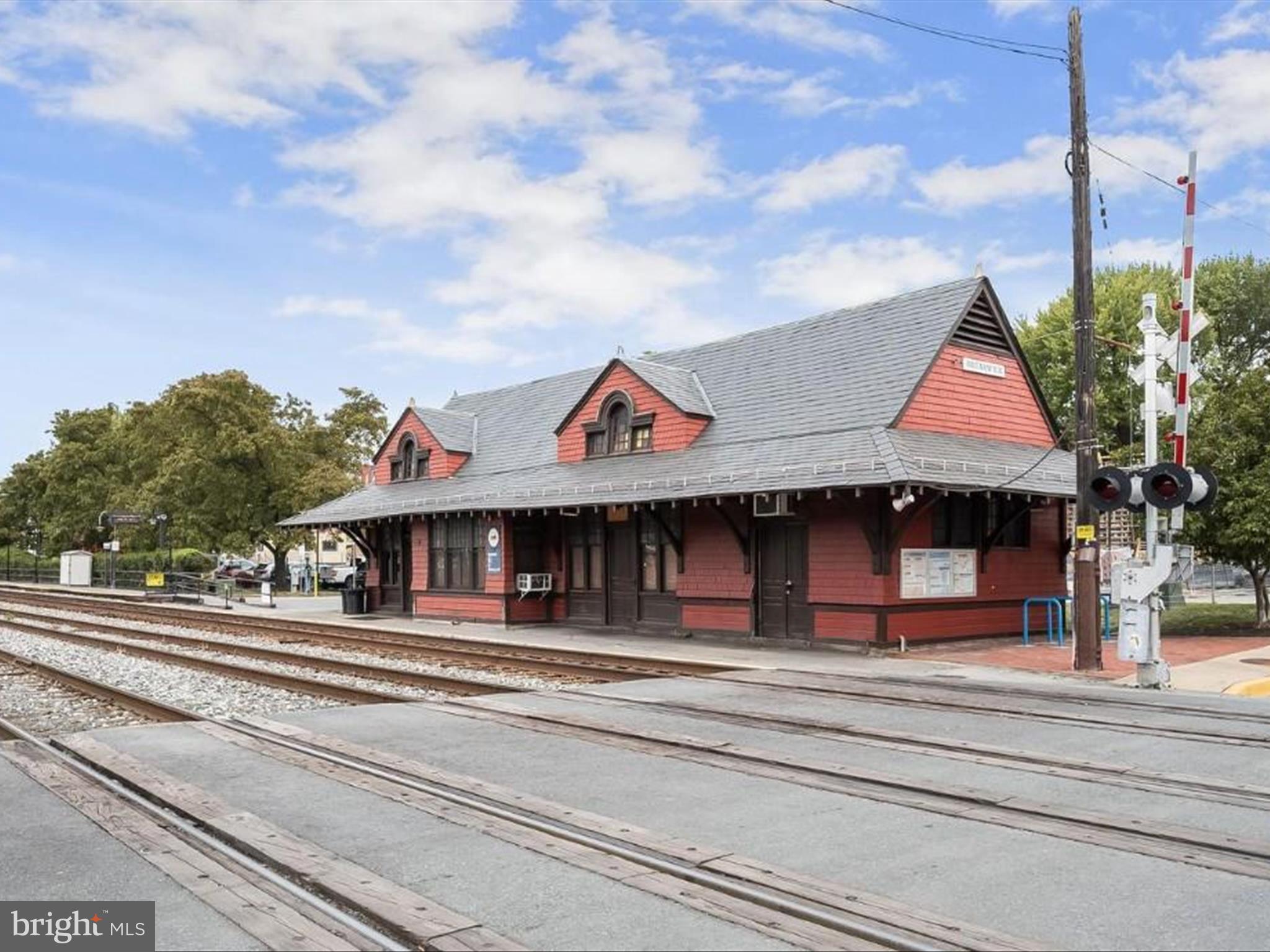 BRUNSWICK - Residential