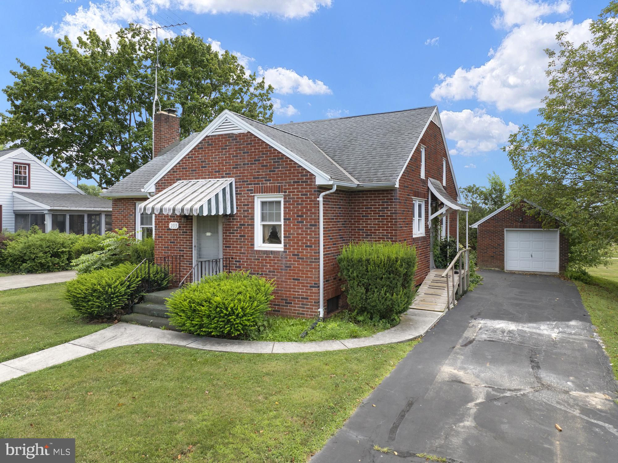 203 PARK HEIGHTS BOULEVARD