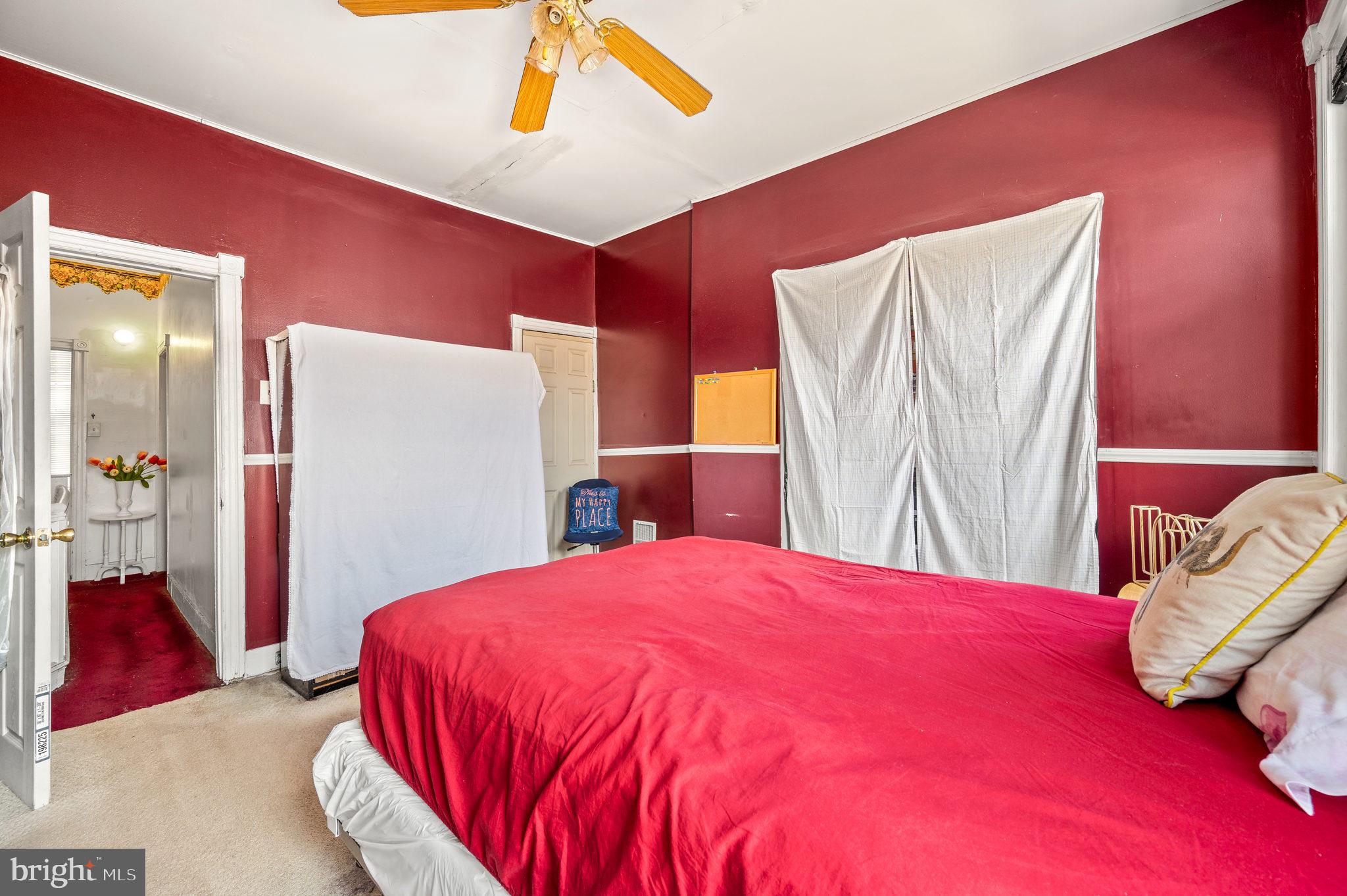 STRAWBERRY MANSION - Residential