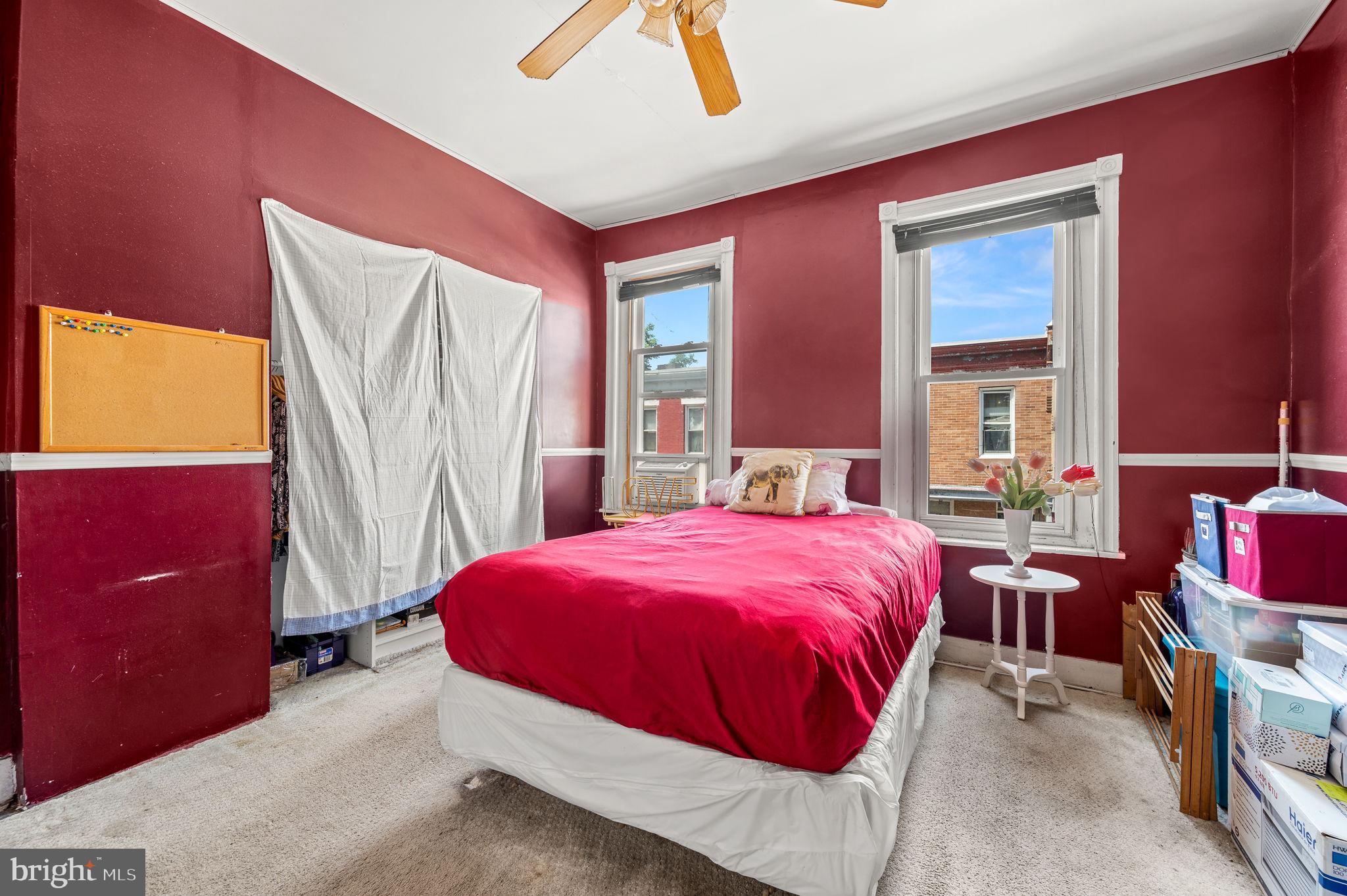 STRAWBERRY MANSION - Residential