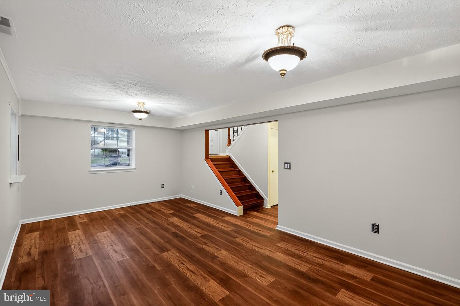 CROFTON DOWNS - Residential