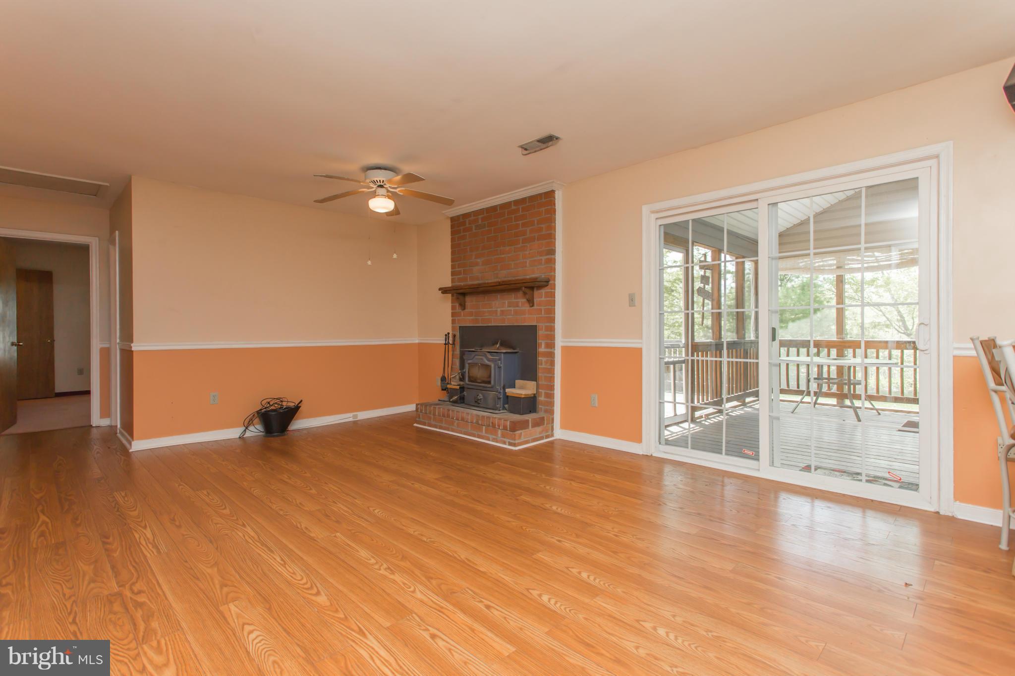 MOUNTAIN VIEW - Residential