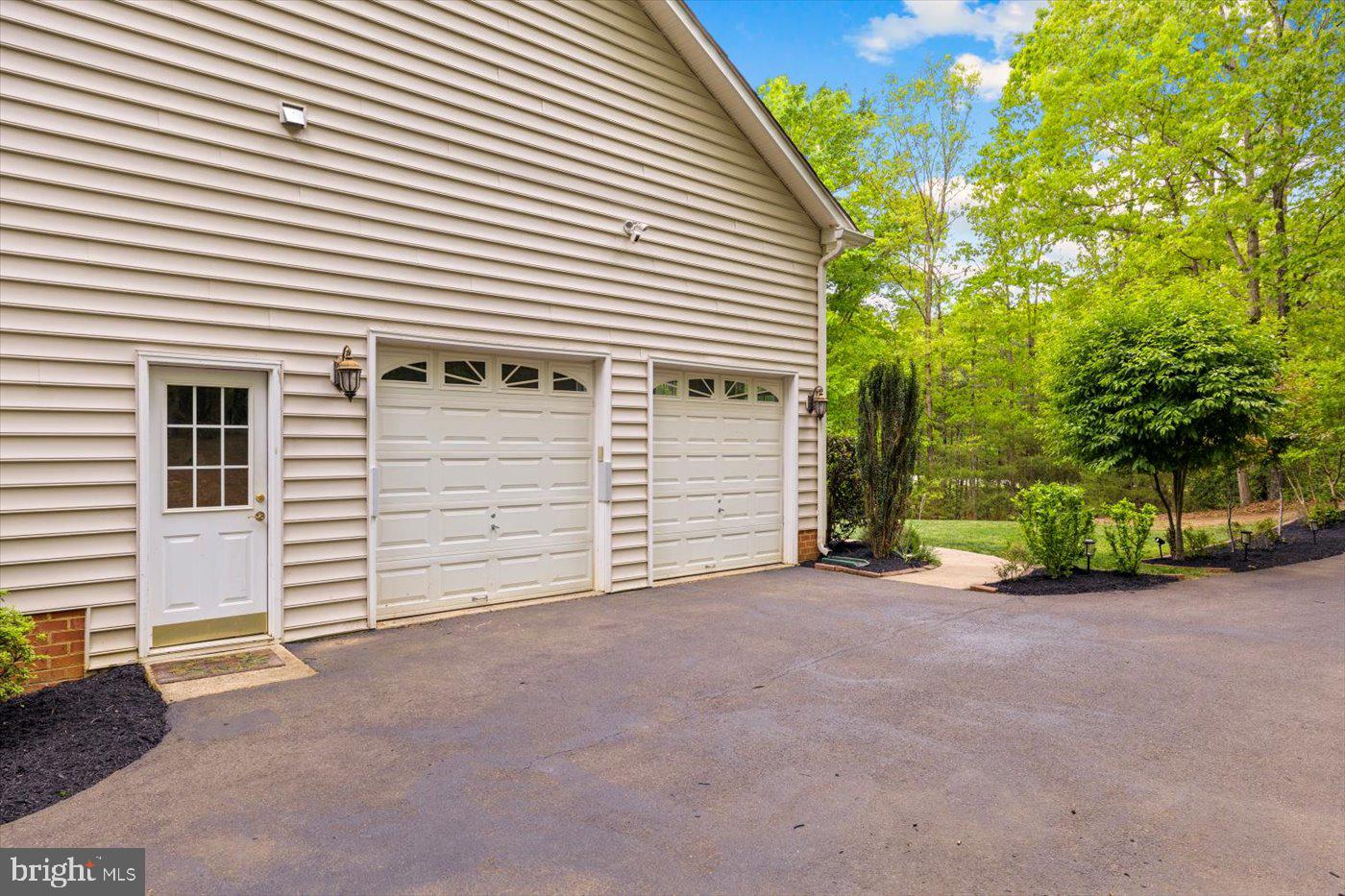 ESTATES OF CHANCELLORSVILLE - Residential