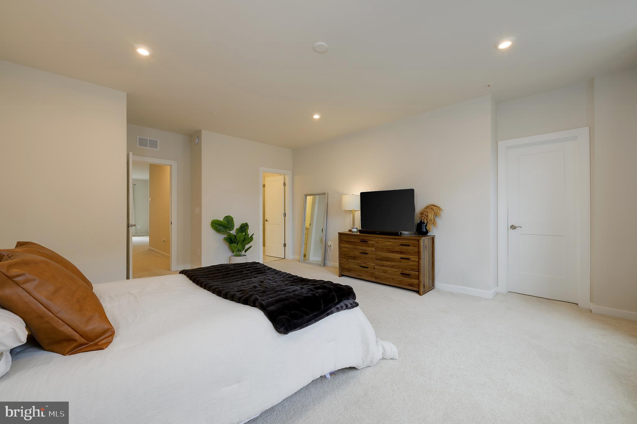 VILLAGE AT MANASSAS PARK - Residential