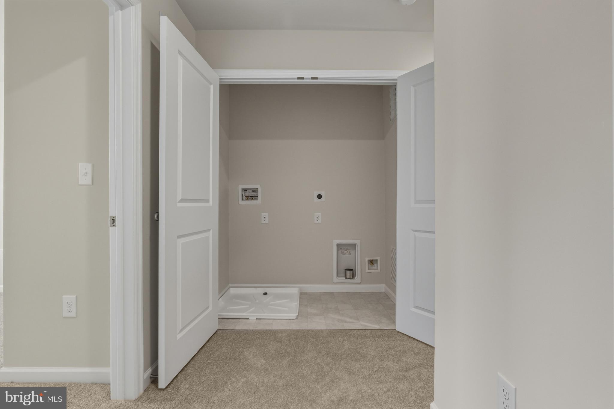 PERRY MILL - Residential