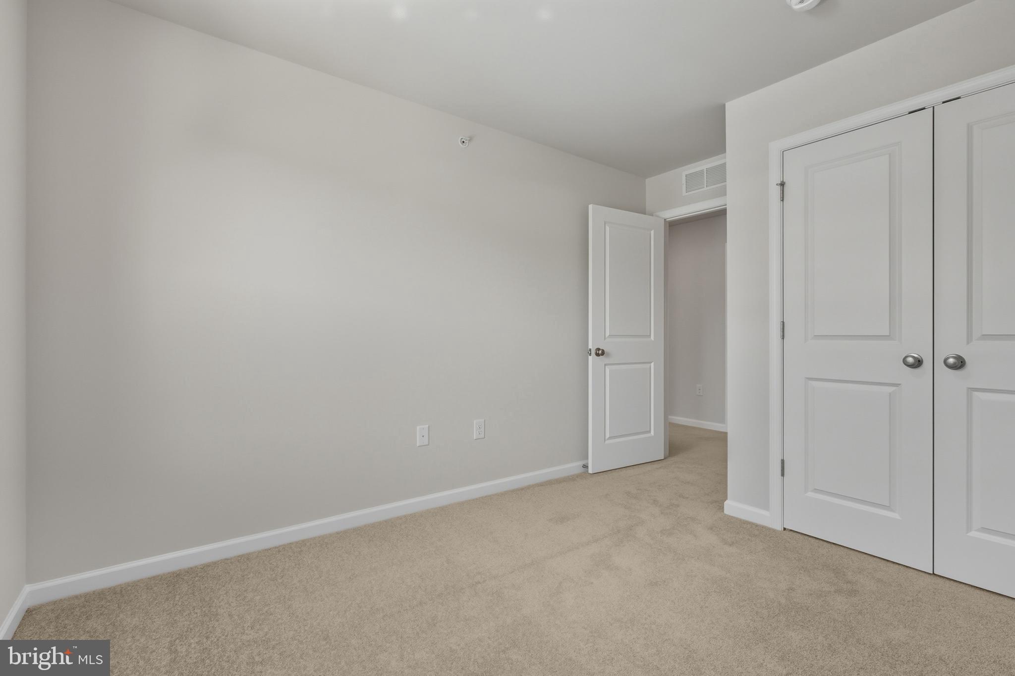 PERRY MILL - Residential