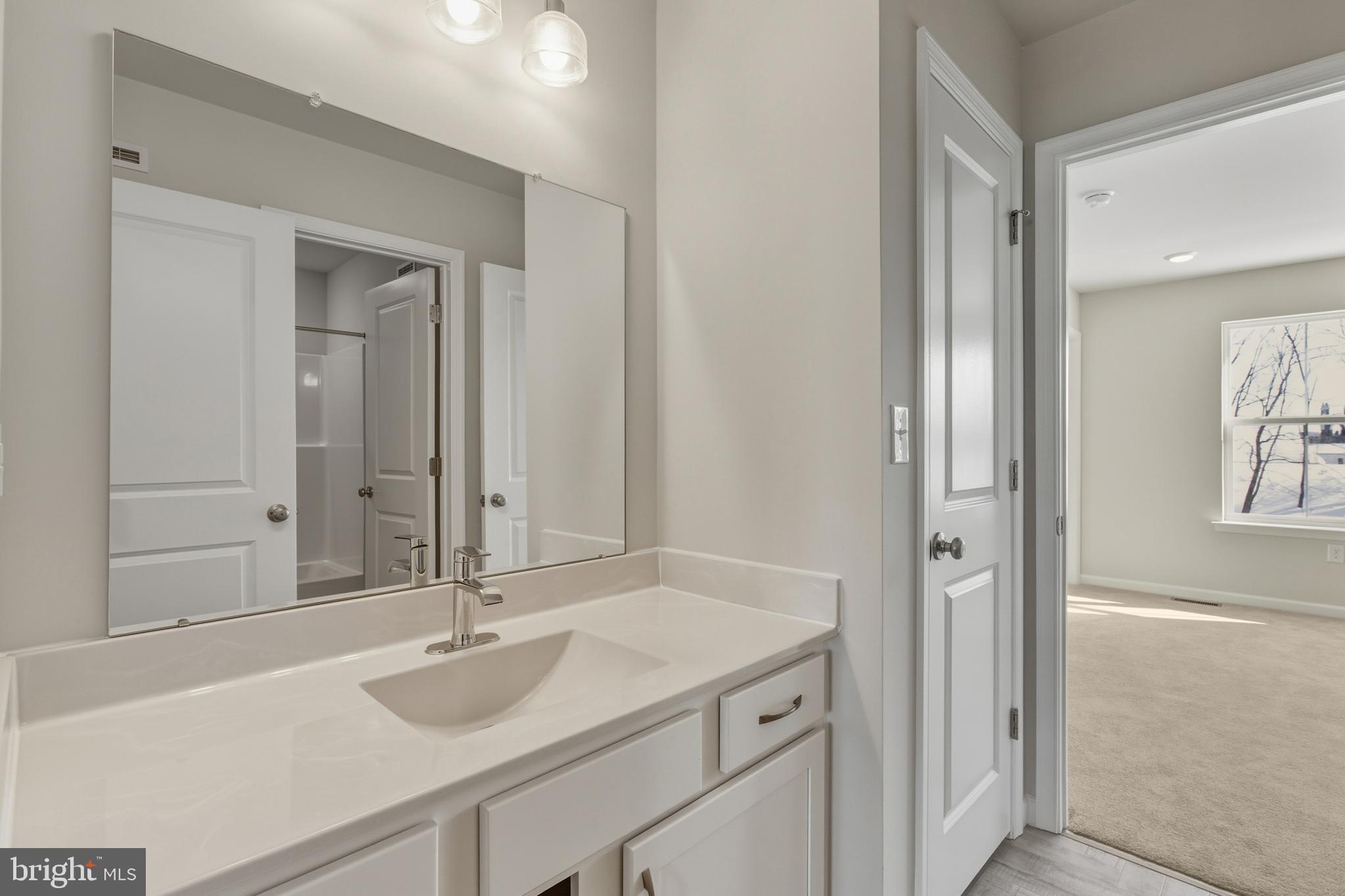 PERRY MILL - Residential