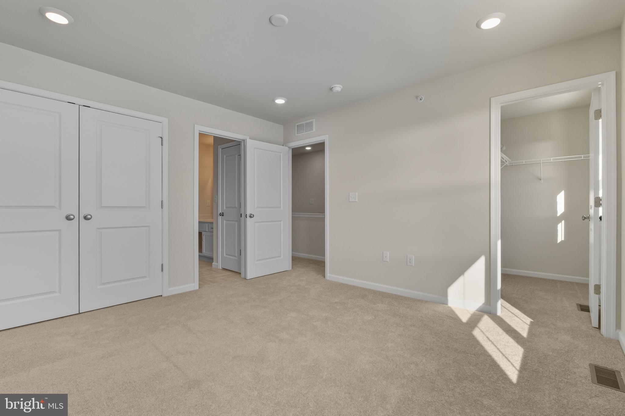 PERRY MILL - Residential