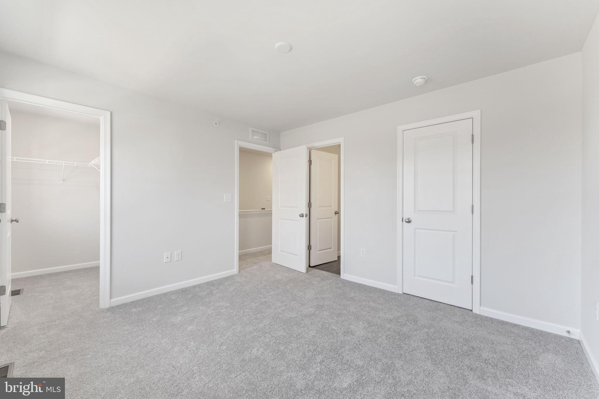 PERRY MILL - Residential