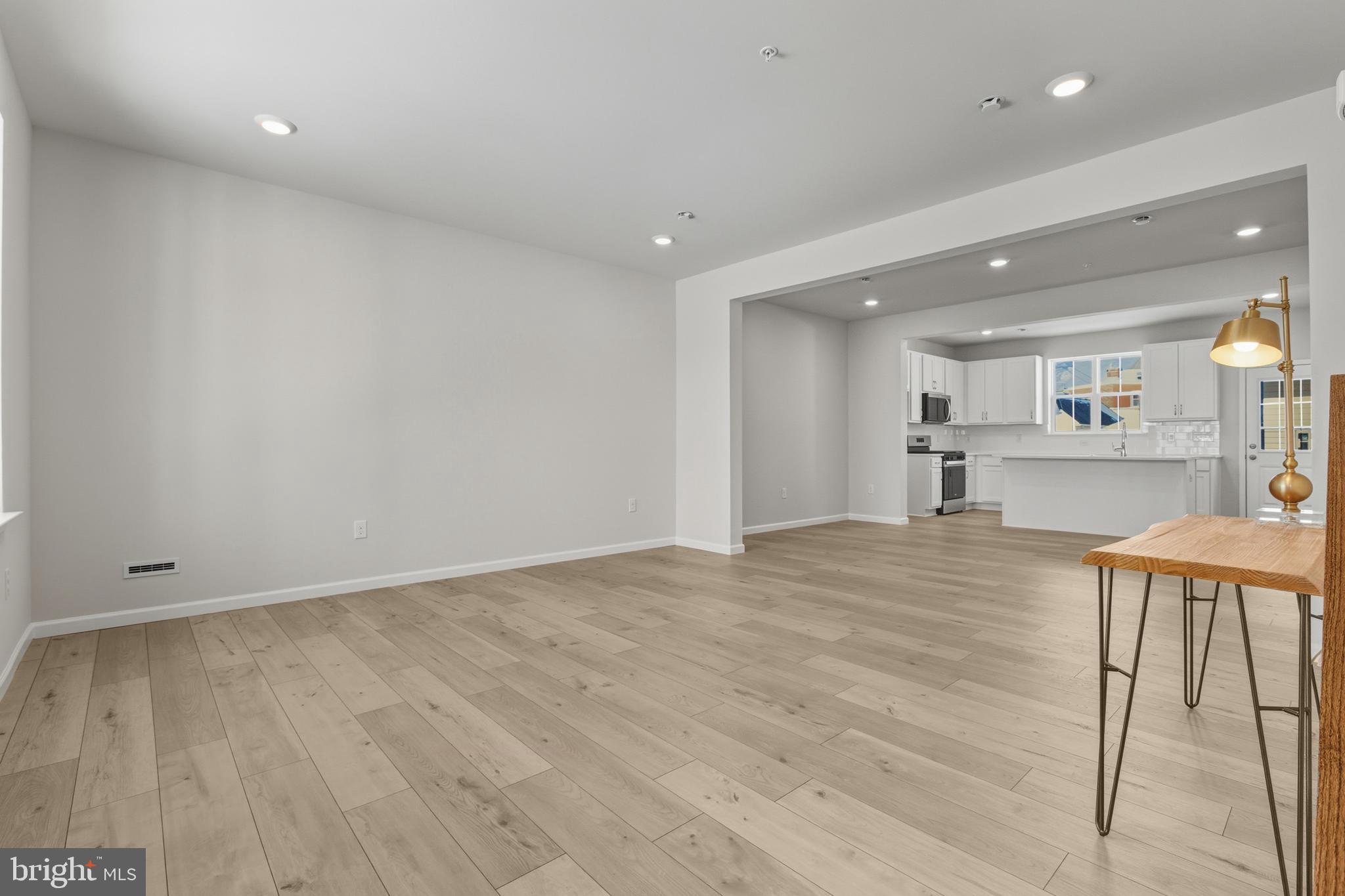 PERRY MILL - Residential