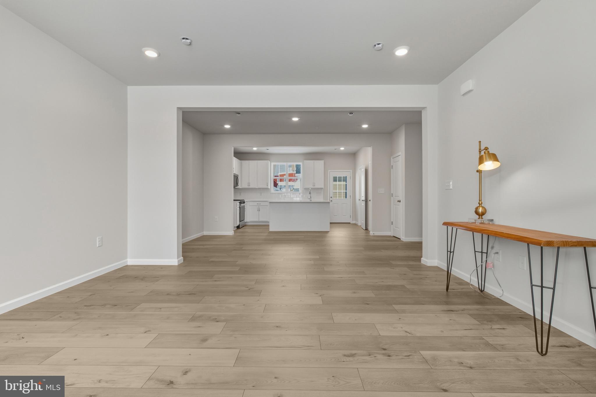 PERRY MILL - Residential