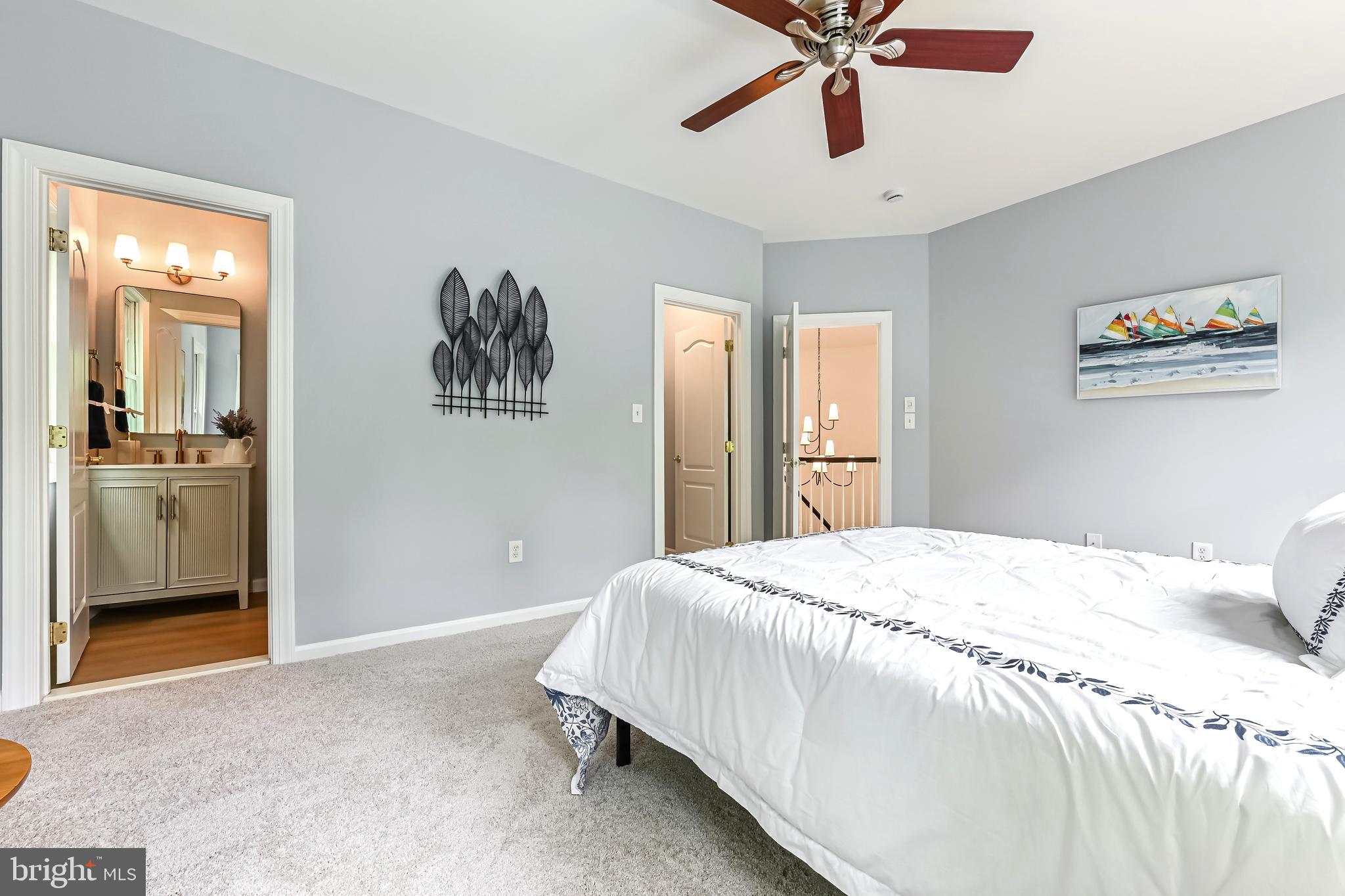 SOUTH RIVER COLONY - Residential