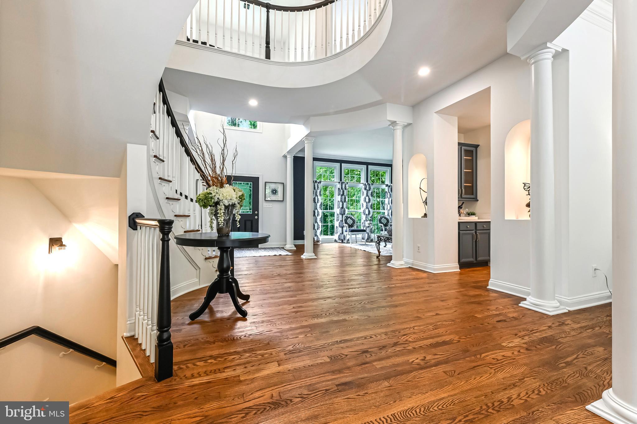 SOUTH RIVER COLONY - Residential