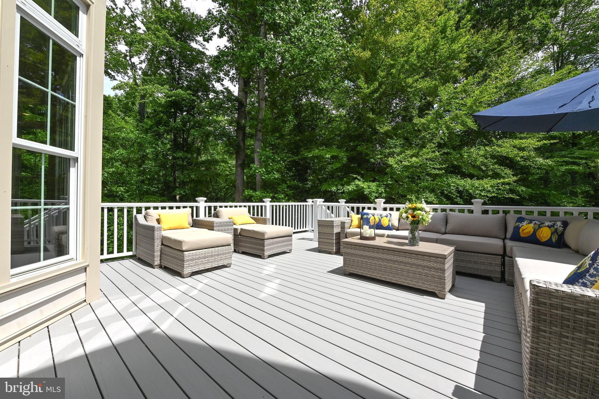 SOUTH RIVER COLONY - Residential