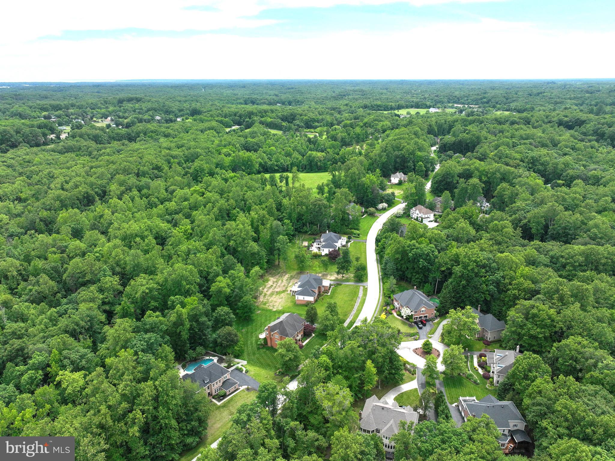 SOUTH RIVER COLONY - Residential