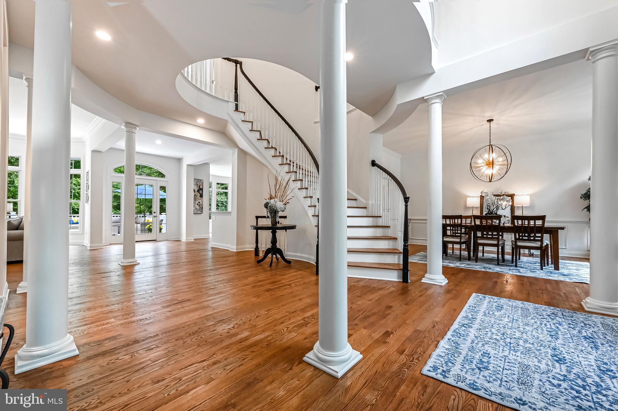 SOUTH RIVER COLONY - Residential