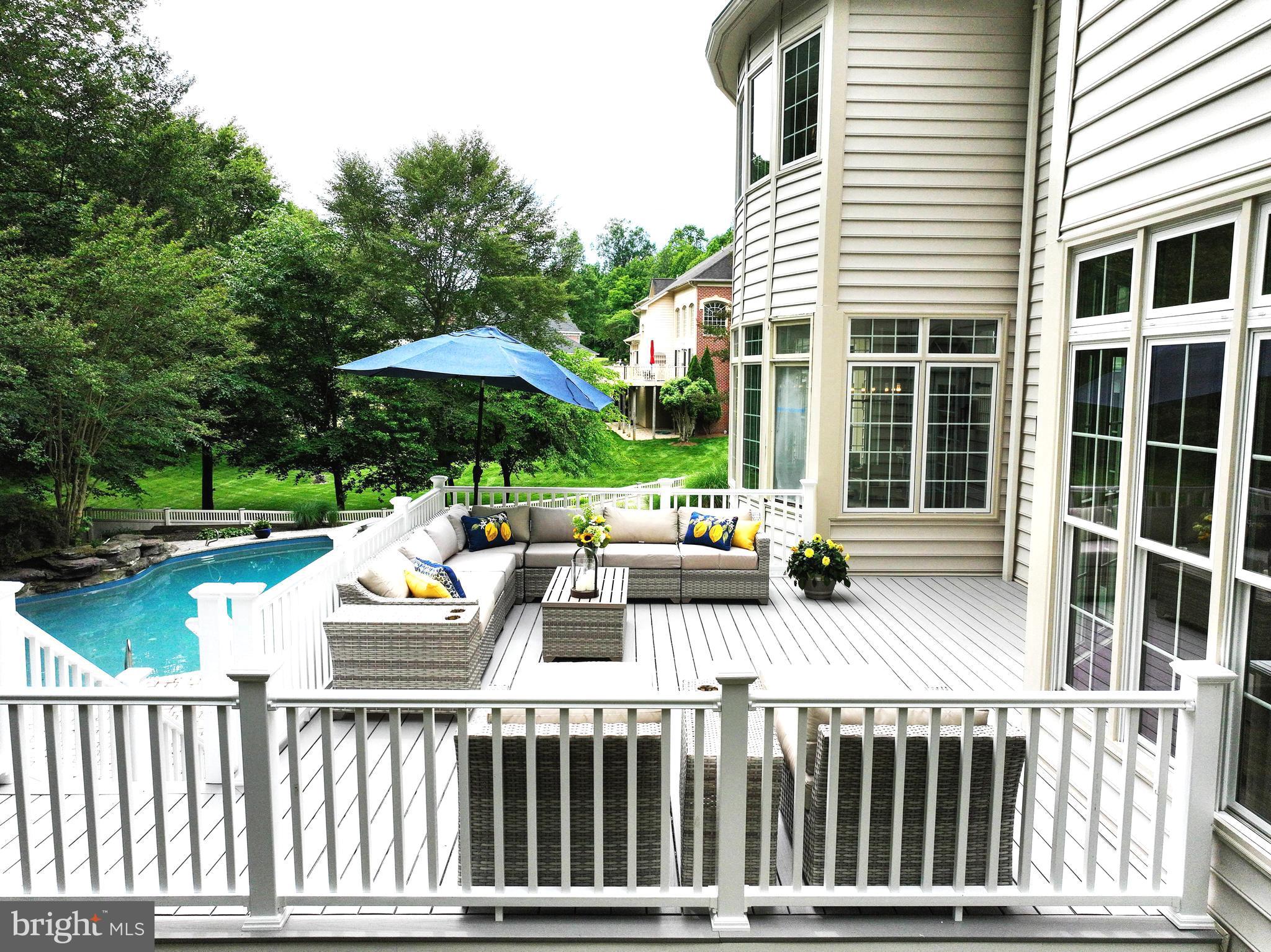 SOUTH RIVER COLONY - Residential