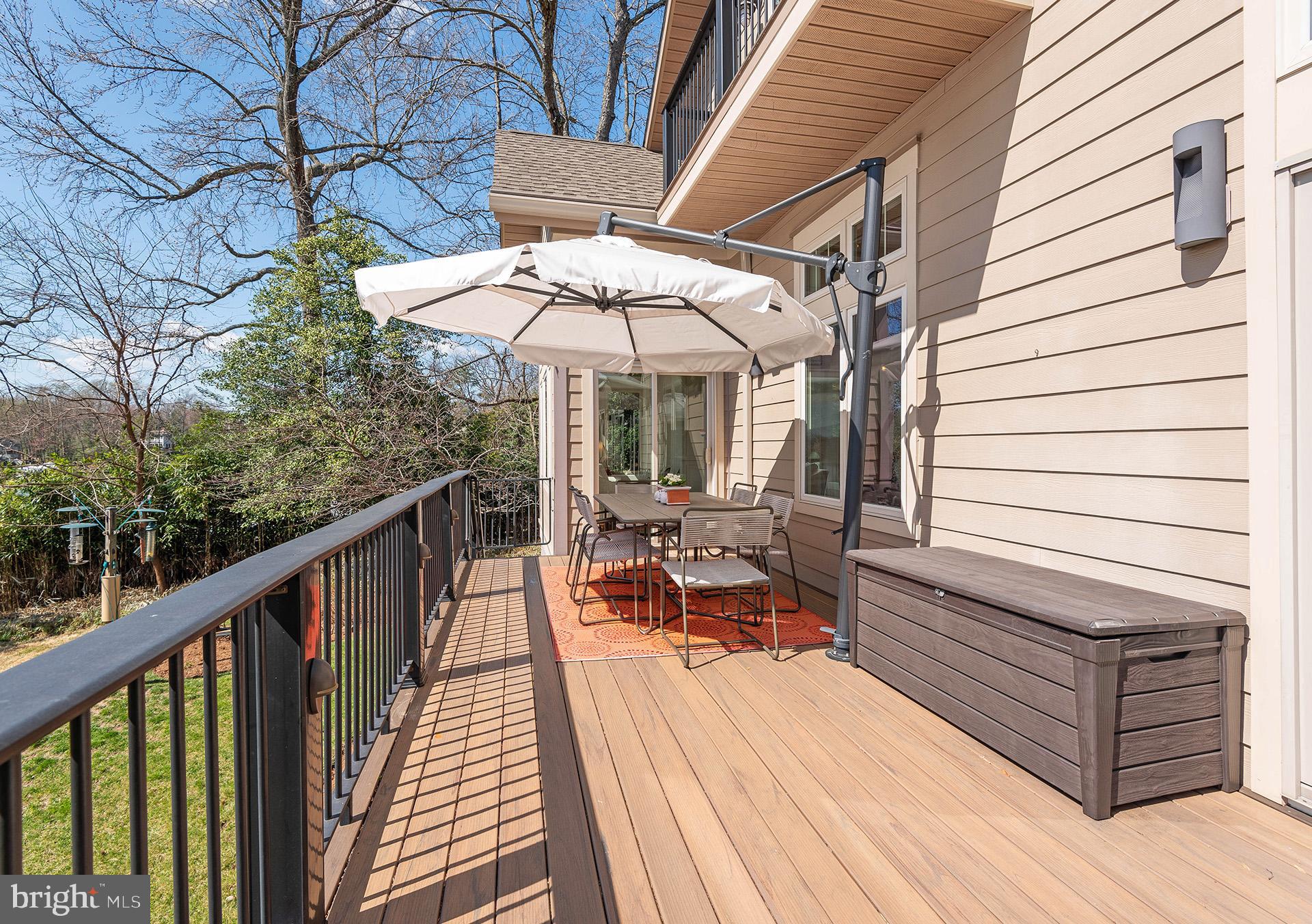 ANNAPOLIS ROADS - Residential