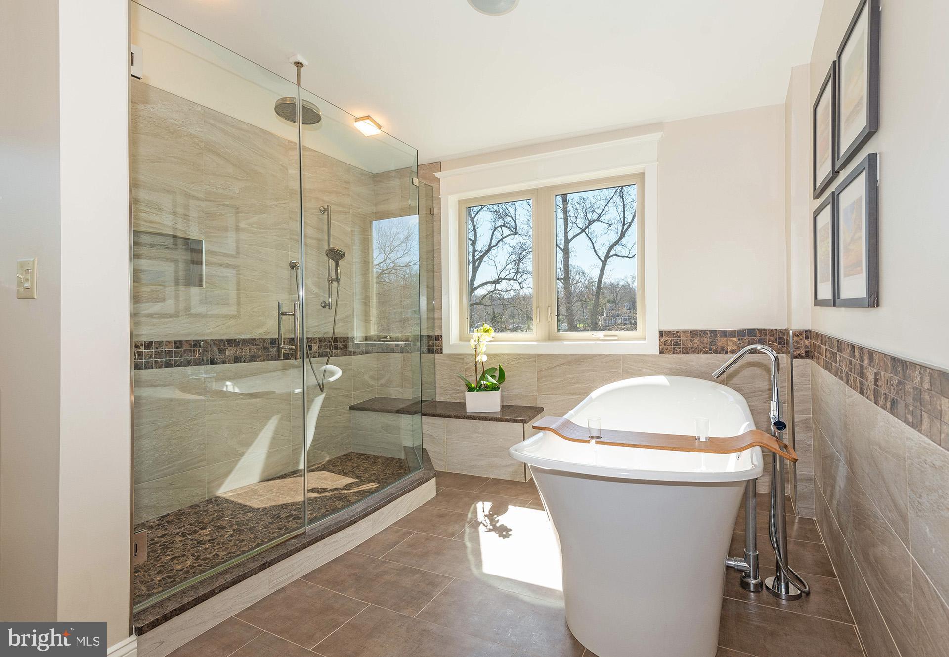 ANNAPOLIS ROADS - Residential