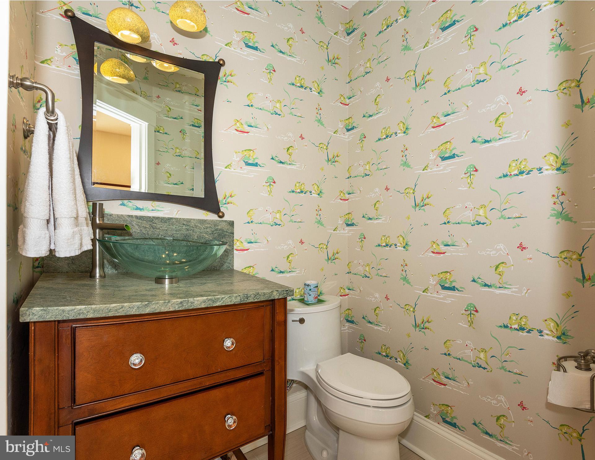 ANNAPOLIS ROADS - Residential