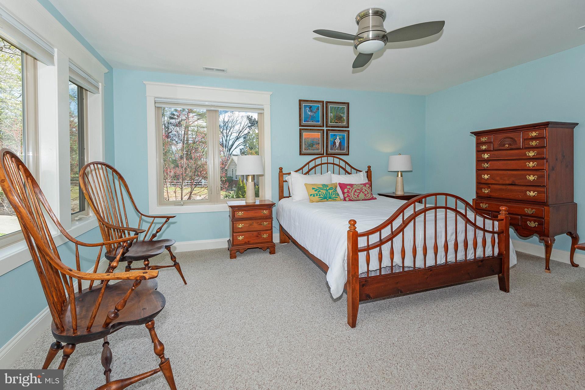 ANNAPOLIS ROADS - Residential