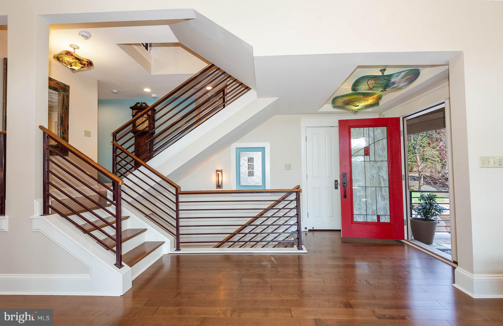 ANNAPOLIS ROADS - Residential