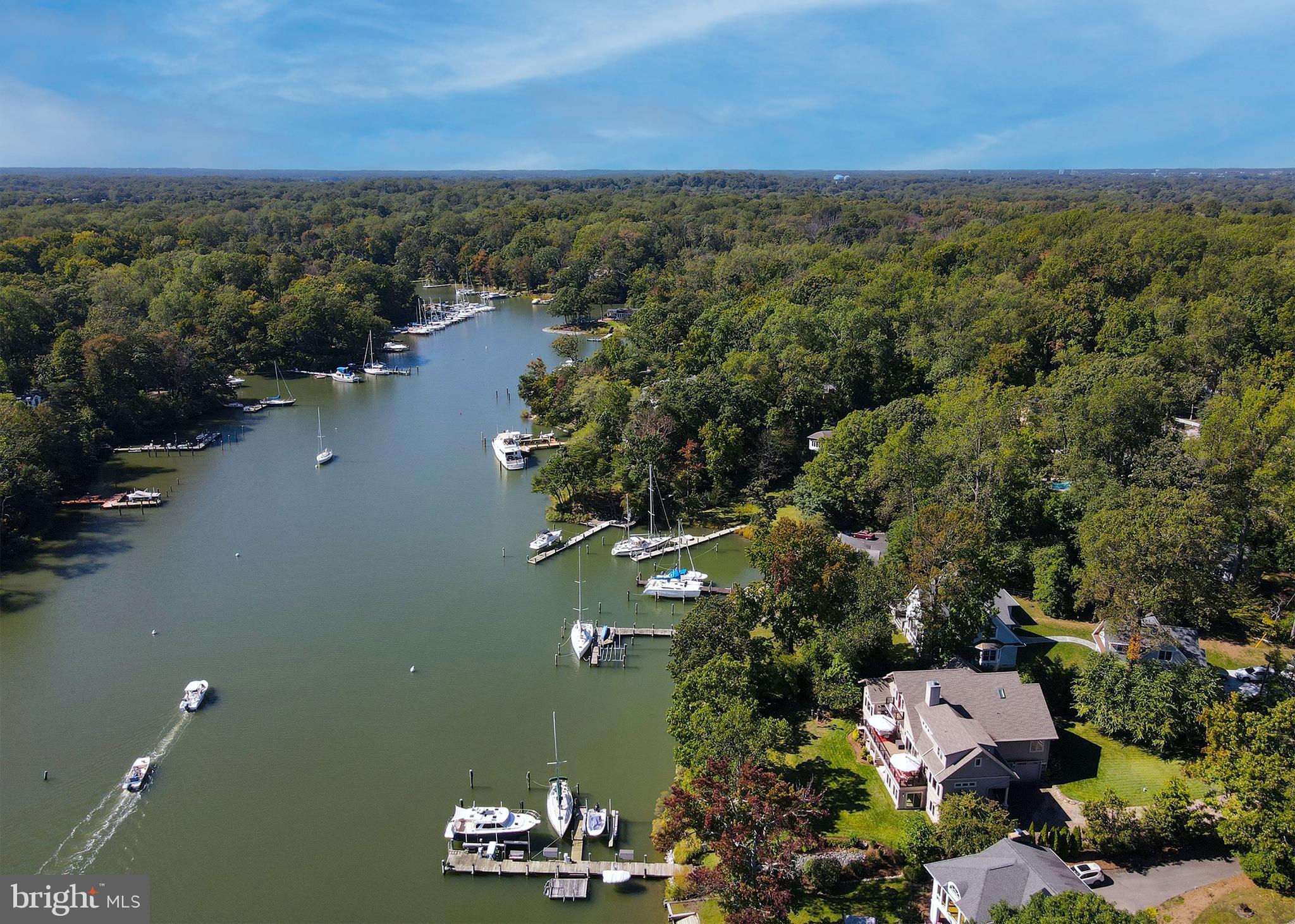 ANNAPOLIS ROADS - Residential