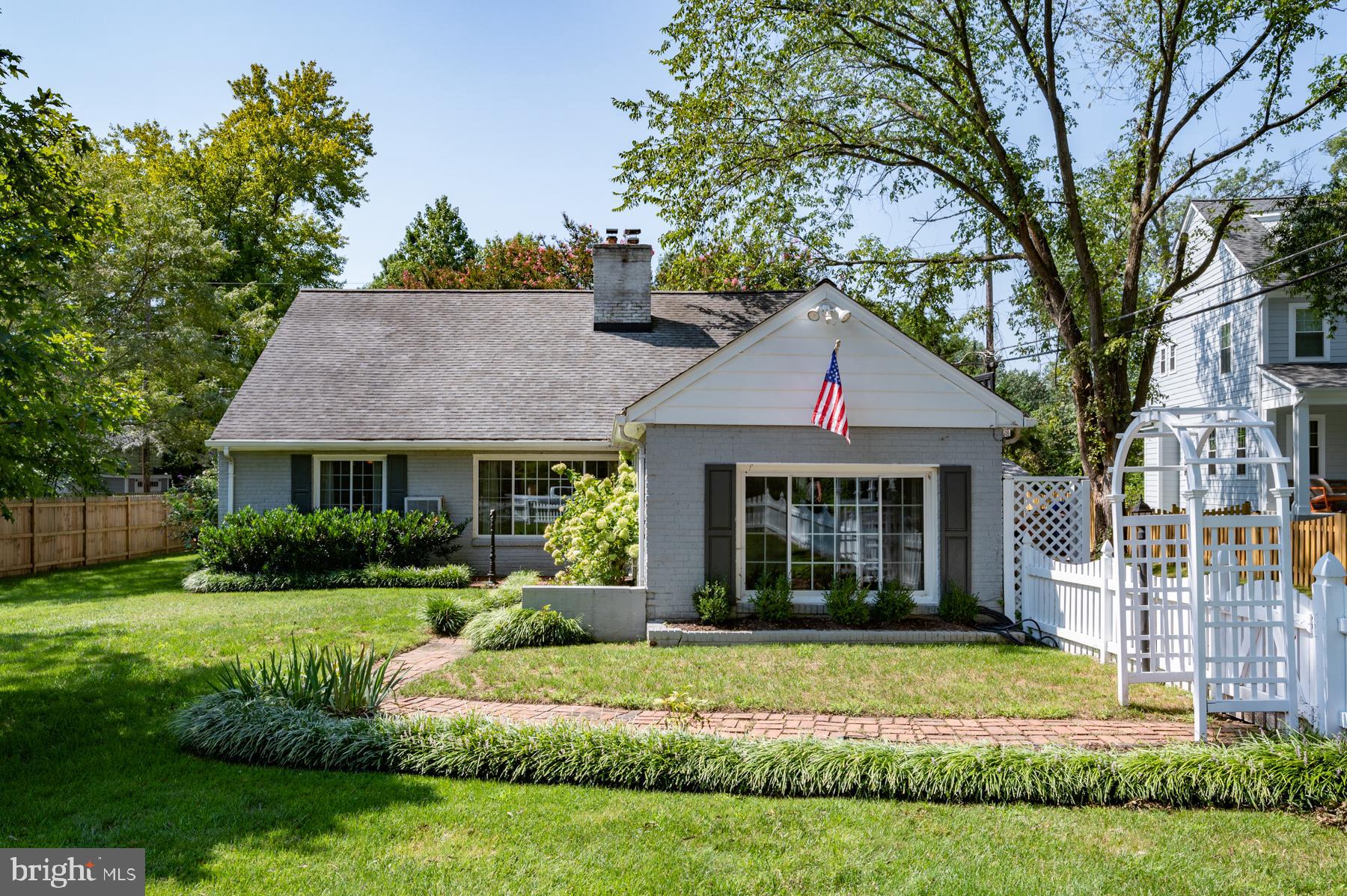 WELLINGTON ESTATES - Residential