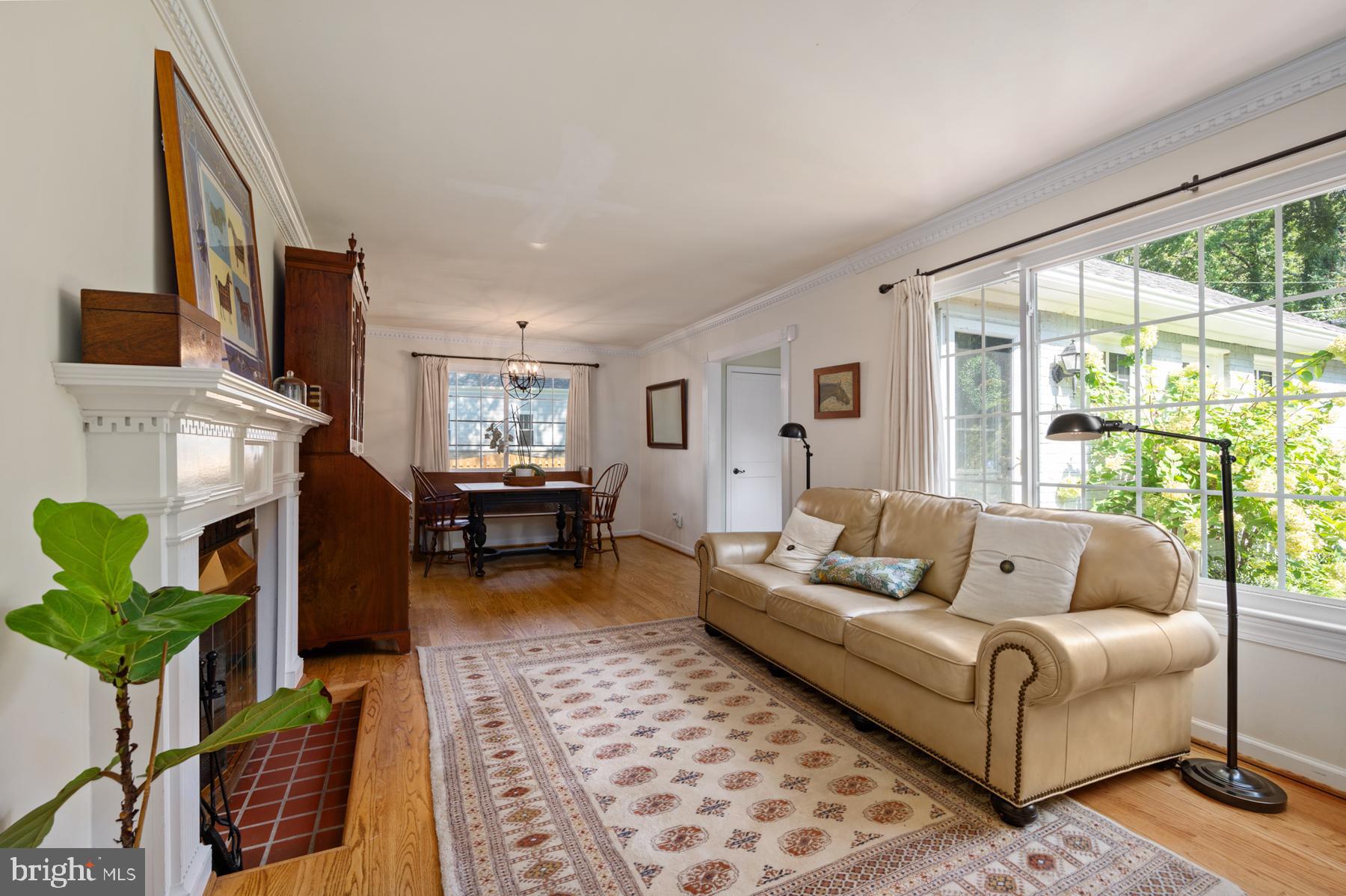 WELLINGTON ESTATES - Residential