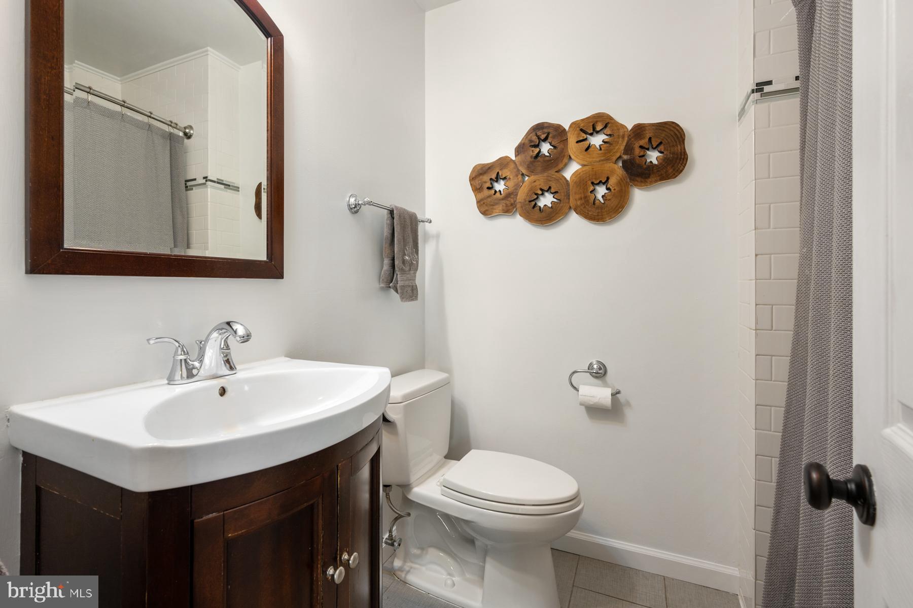 WELLINGTON ESTATES - Residential