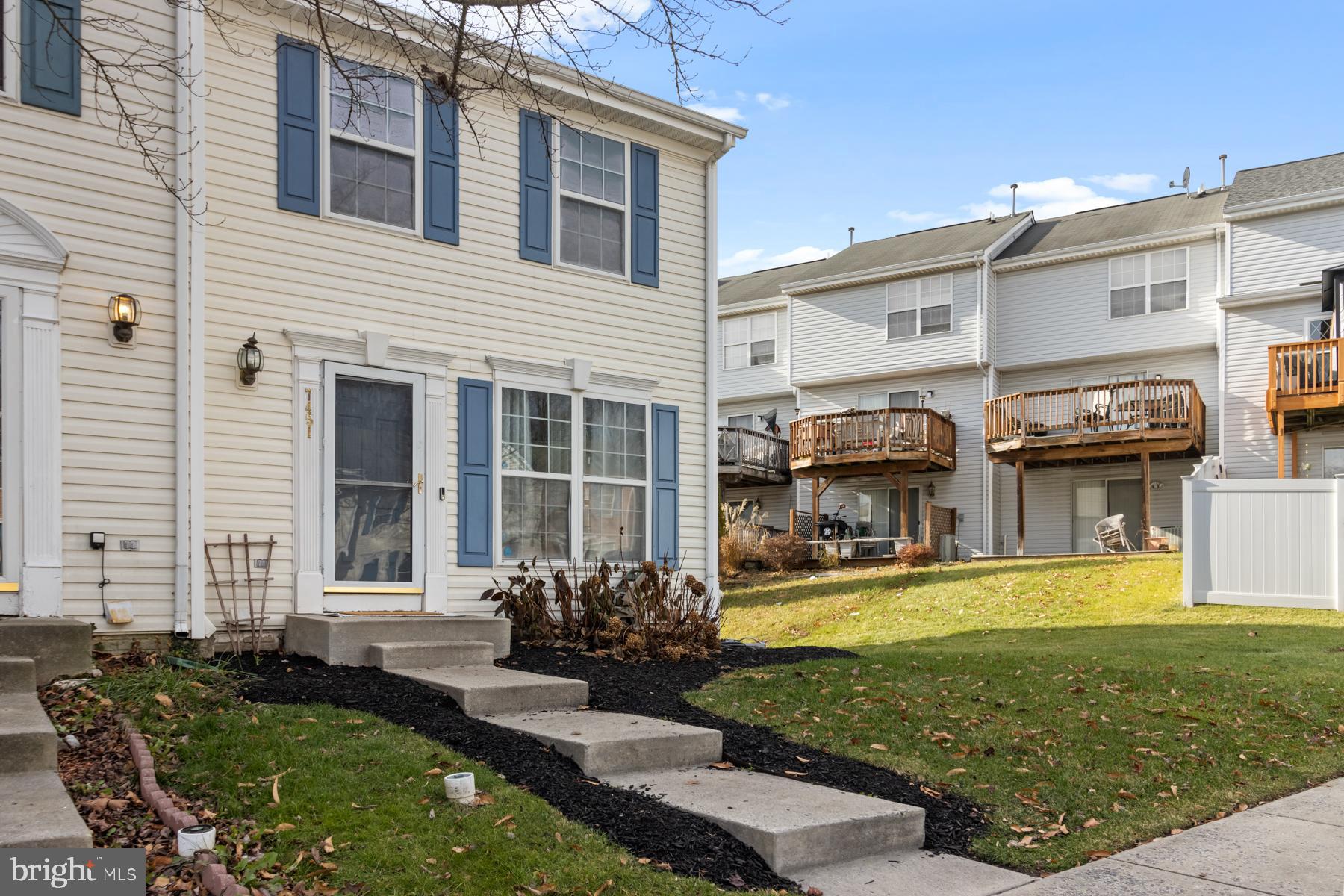 PUTNAM GREEN - Residential