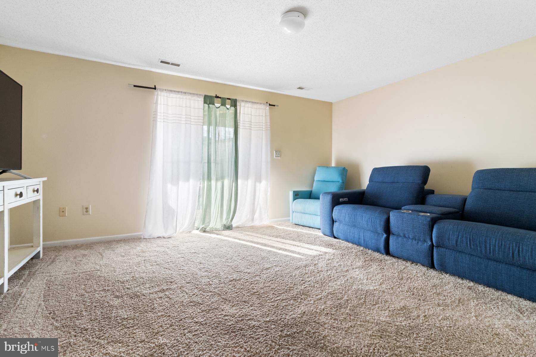 PUTNAM GREEN - Residential