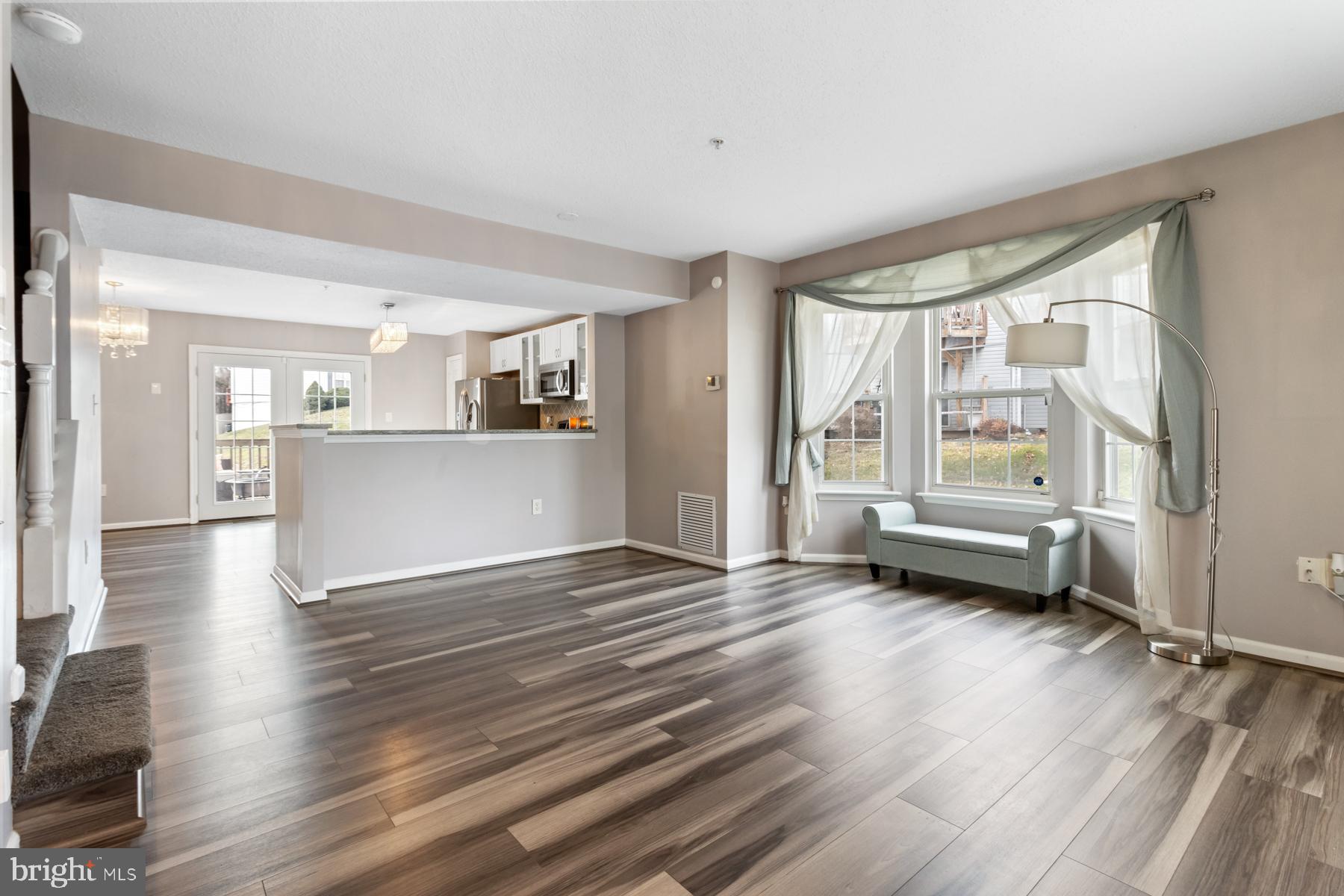 PUTNAM GREEN - Residential