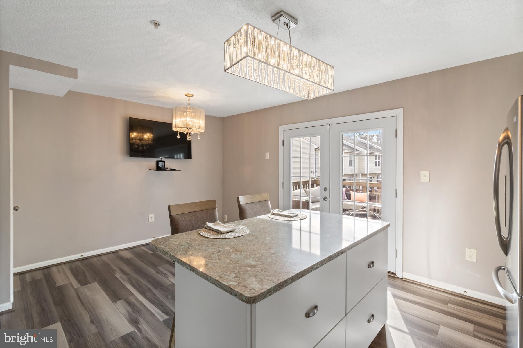 PUTNAM GREEN - Residential