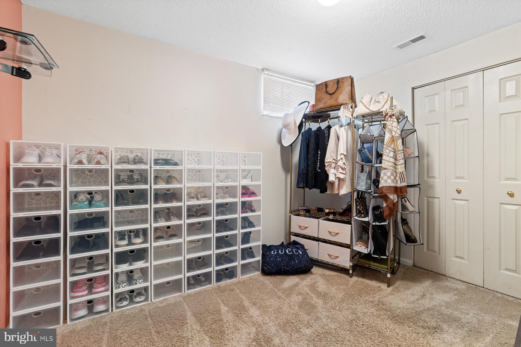 PUTNAM GREEN - Residential