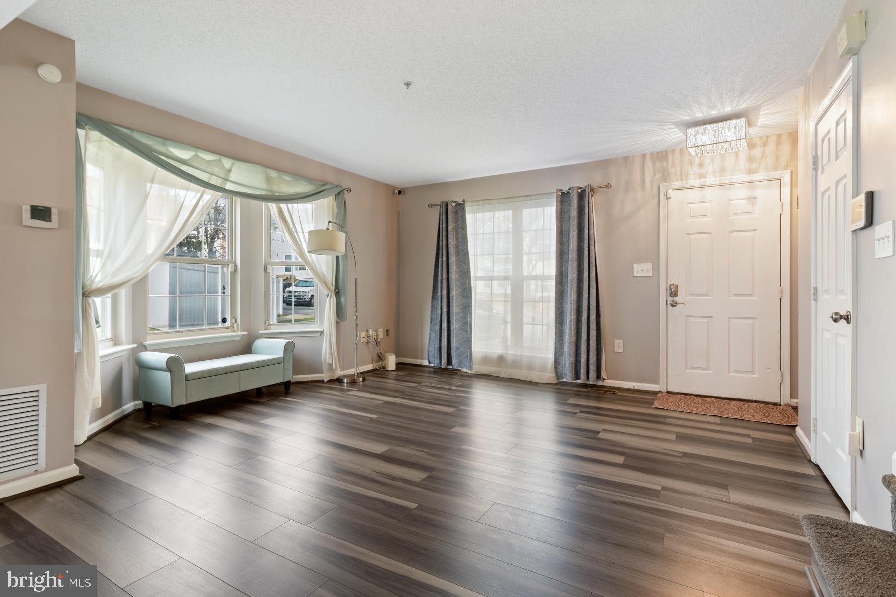 PUTNAM GREEN - Residential