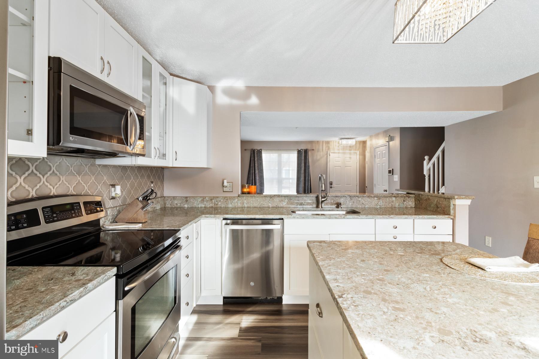 PUTNAM GREEN - Residential