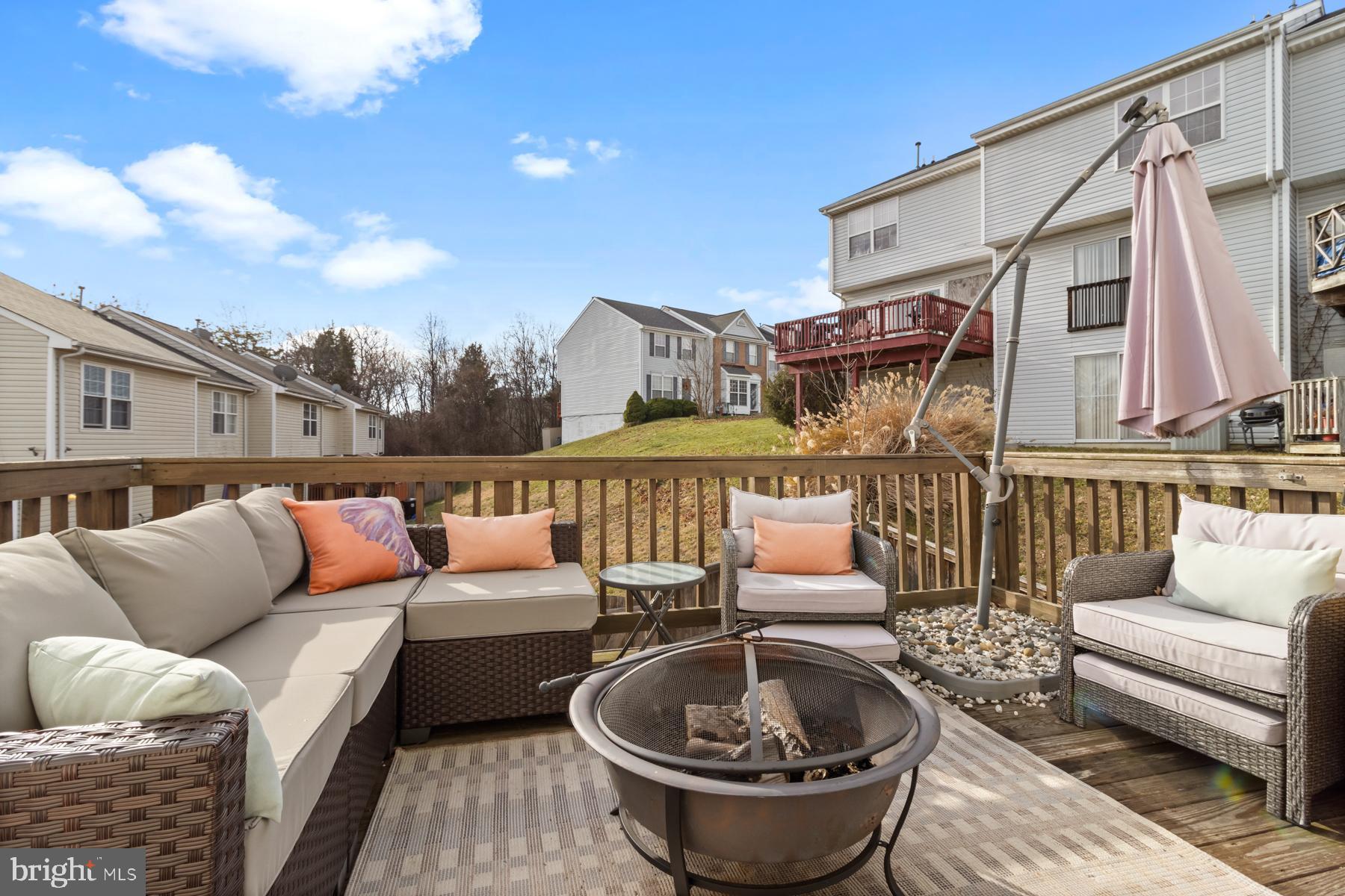 PUTNAM GREEN - Residential