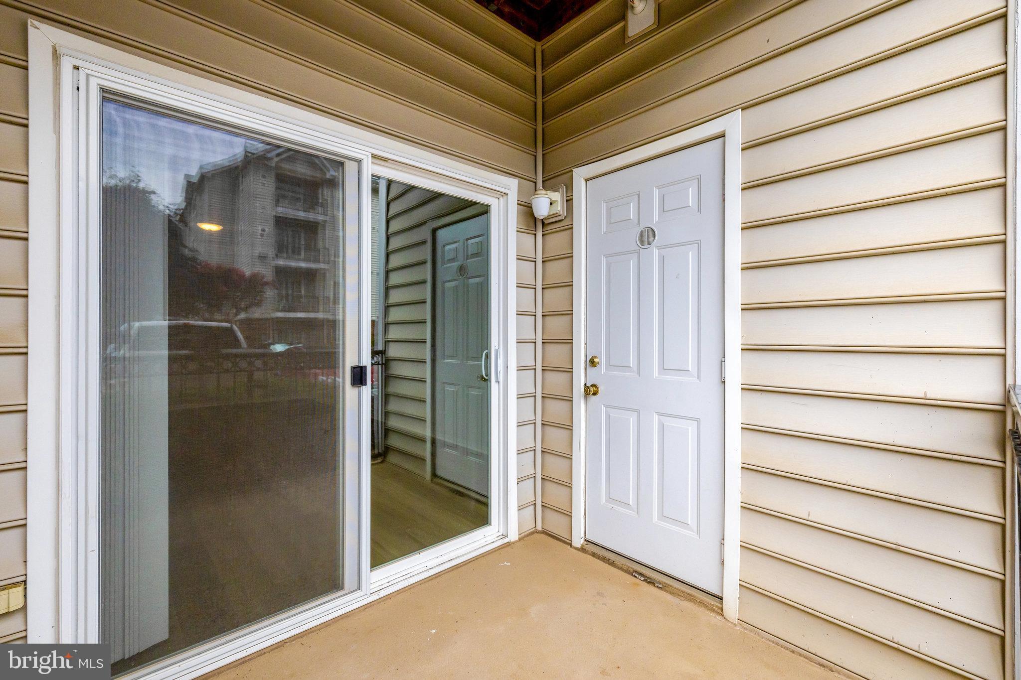 GATES OF MCLEAN - Residential