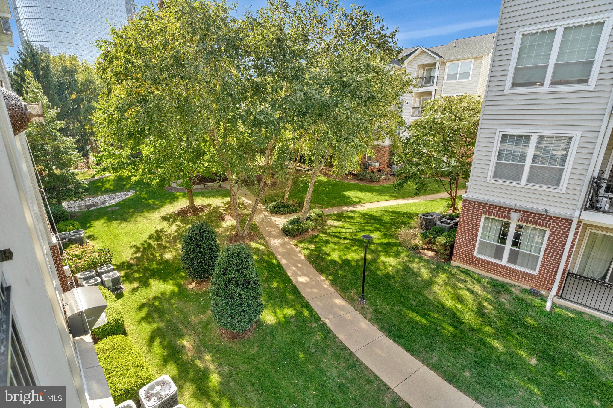 GATES OF MCLEAN - Residential