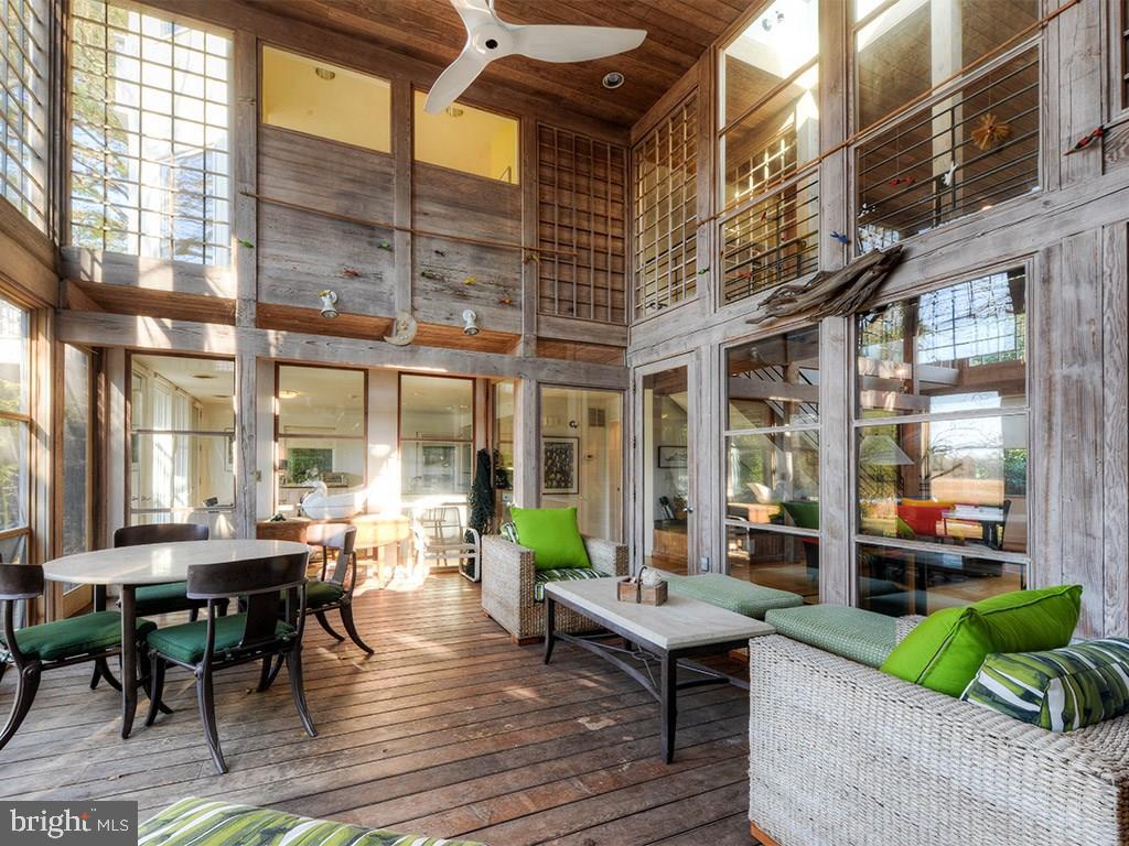 NORTH SHORES - Residential