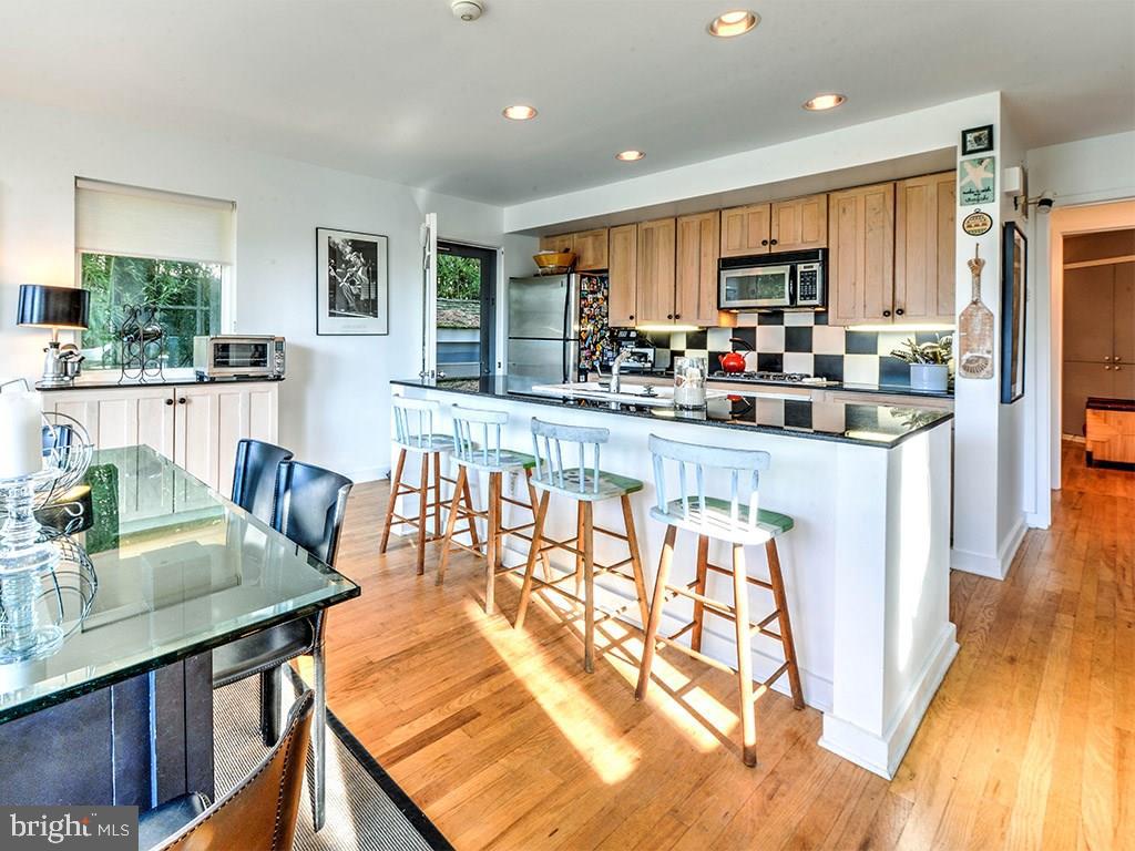 NORTH SHORES - Residential