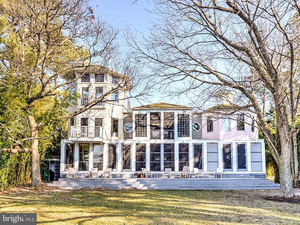 NORTH SHORES - Residential