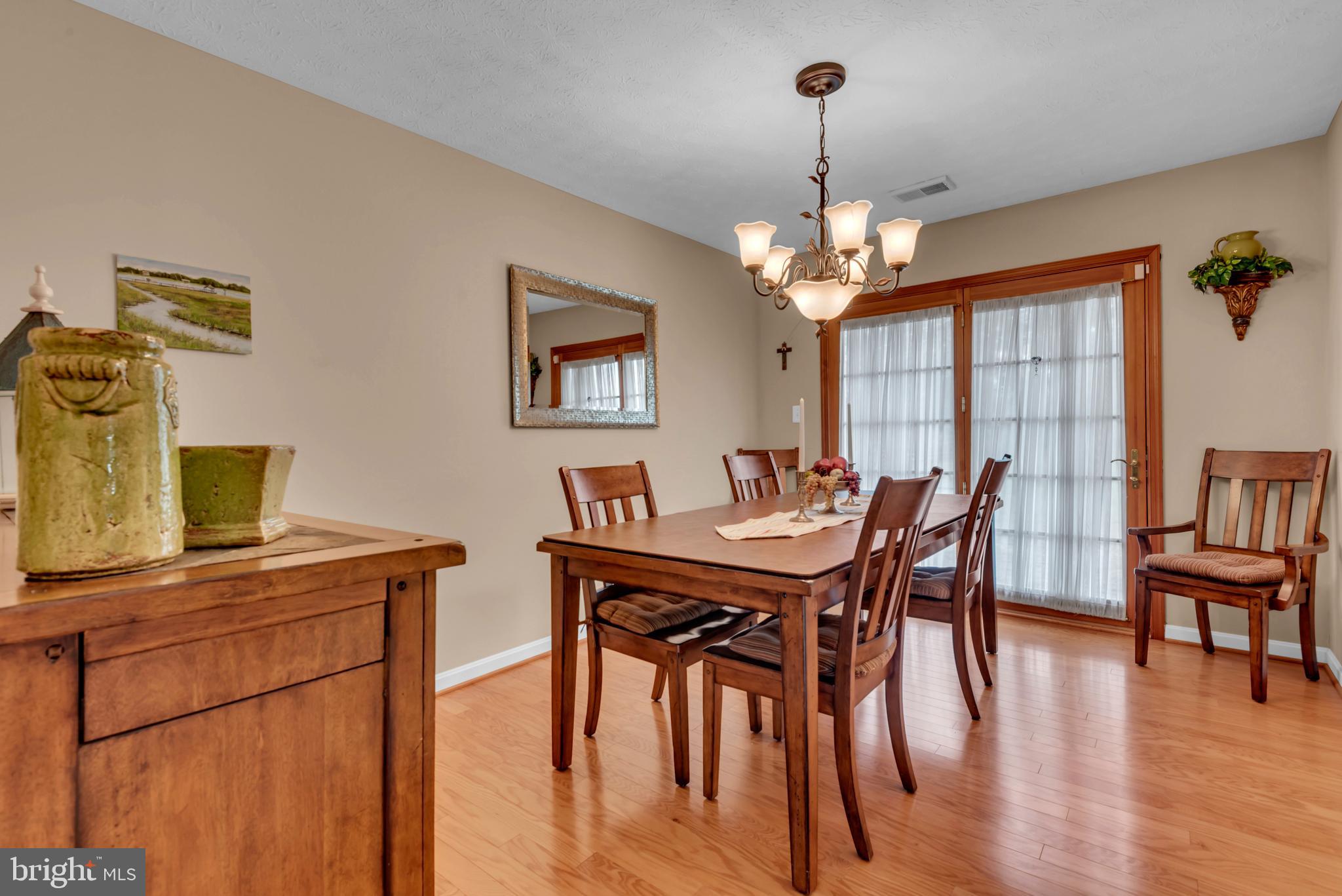 NEW CUT FARMS - Residential